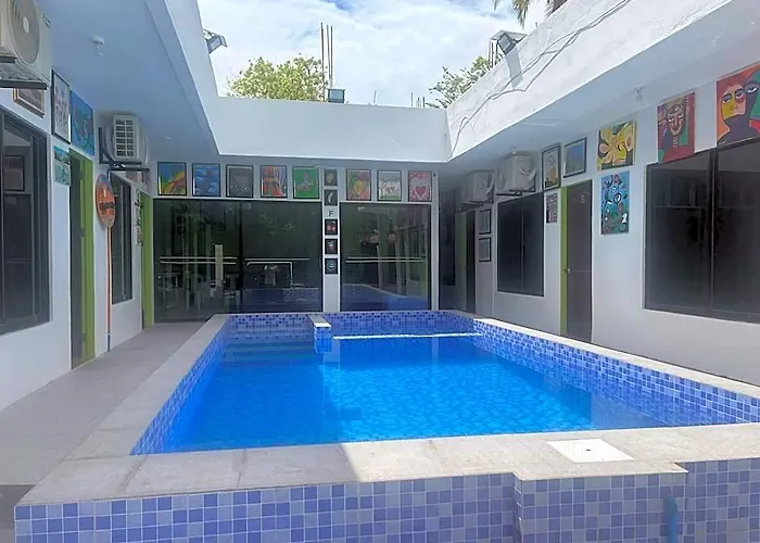 Sascha's Resort